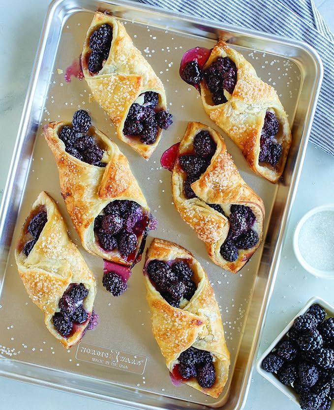 Nordic Ware Natural Jelly Roll Pan - Image 3